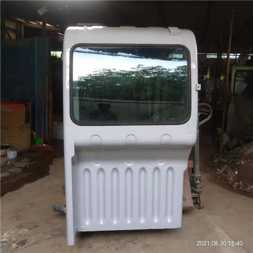 Kobelco SK135 SK135SR SK235 Excavatoe Cabin