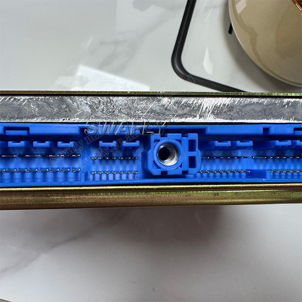 Hitachi EX100-2 ECU Controller