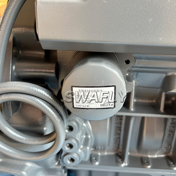 Deutz F4L 2011 engine
