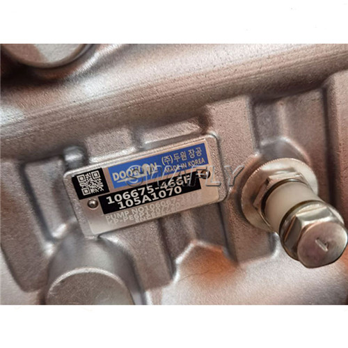 Doosan DE12TIS Fuel Injection Pump 106675-461 106A0271